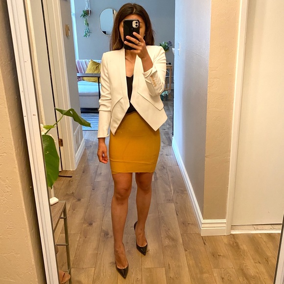 BCBG mustard yellow skirt - Picture 2 of 5